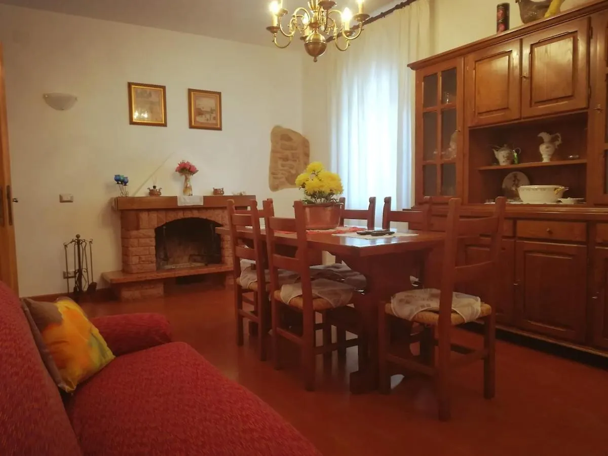 Apartment Appartamento Le Colombaie Volterra Italy
